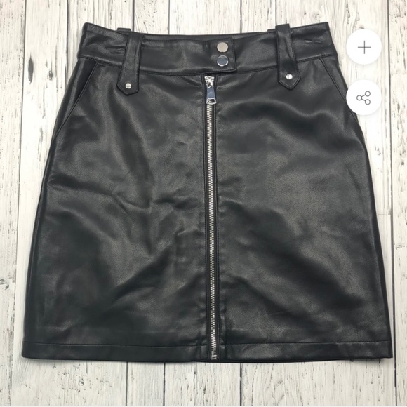7 For All Mankind Dresses & Skirts - 7 For All Mankind Vegan Leather Mini Skirt With Front Full Zip Women's Size XS
